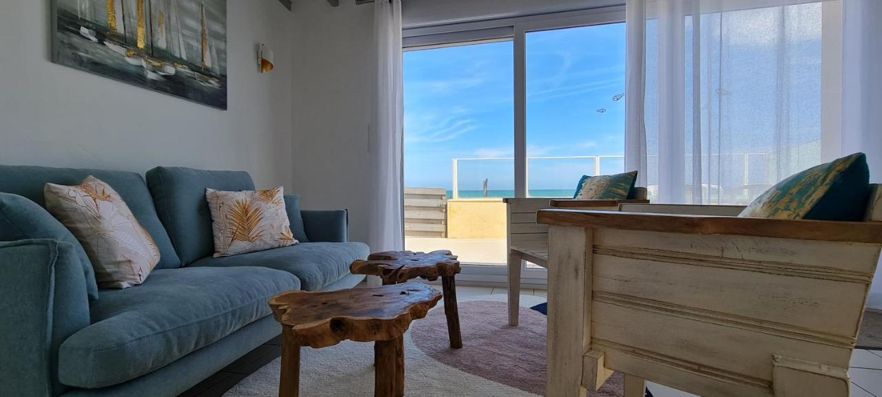 Вилла Relais Des Iles Saint Marcouf Экстерьер фото